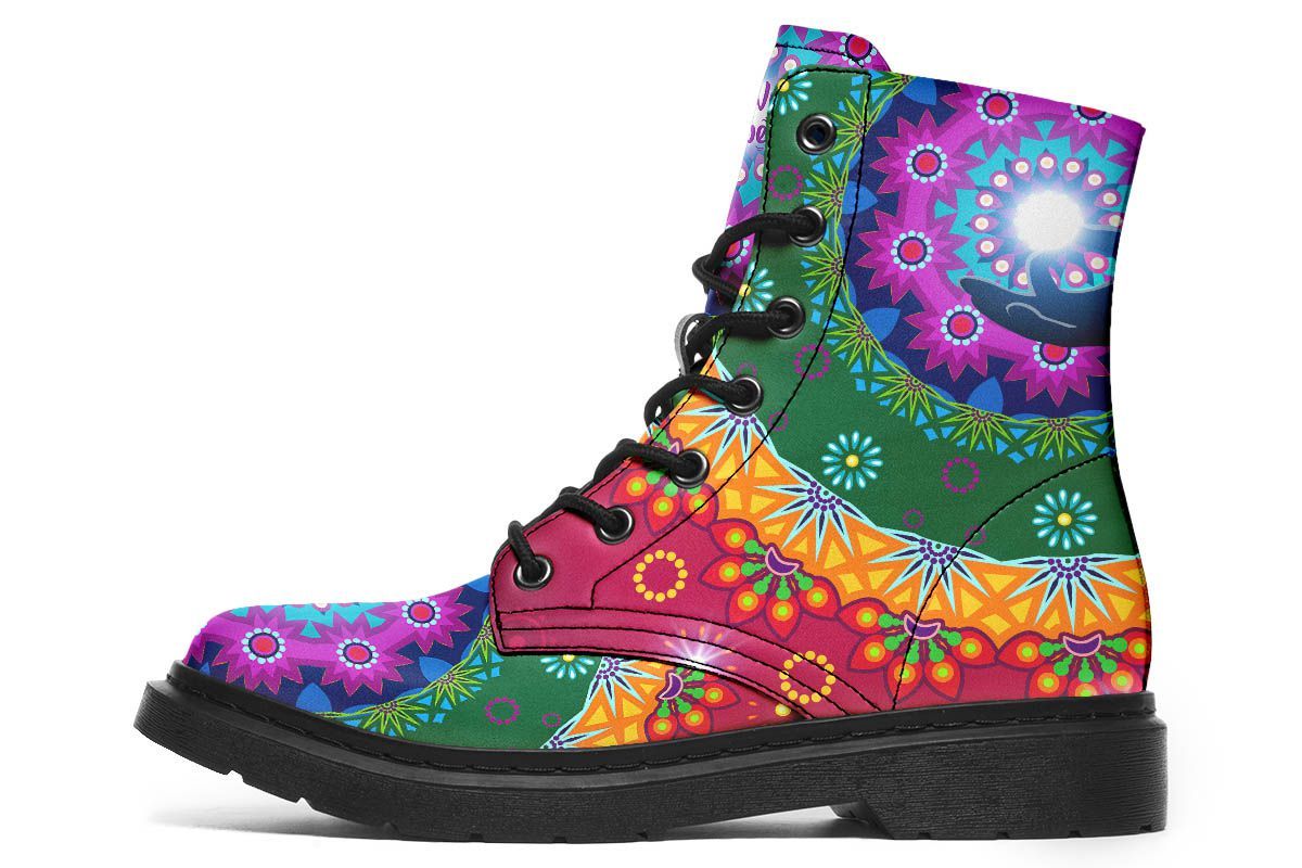 HFboots-theenlightenment-STR1.jpg